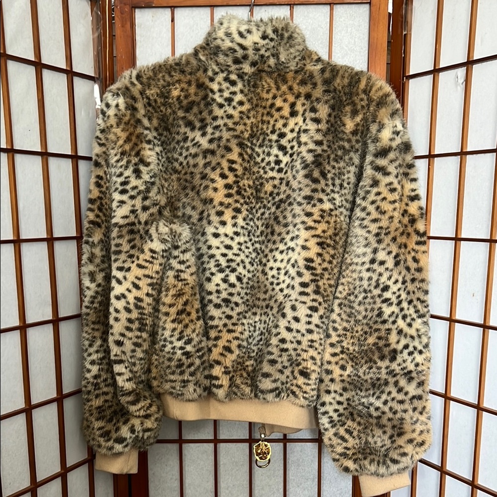 St. John Coat Collection by Marie Gray Cheetah Faux Fur Bomber Jacket M - Picture 7 of 8
